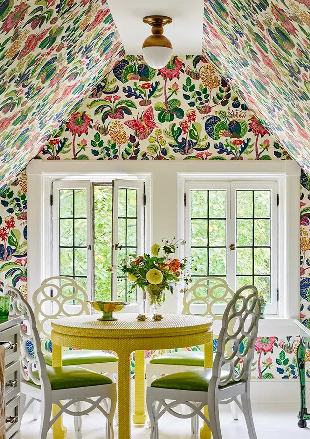 In Full Bloom: Floral Fabrics & Wallpaper That Transform Interiors