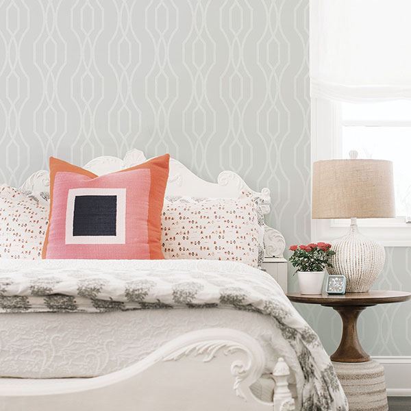 coventry-white-trellis-wallpaper-york-wallcoverings-2782-24512