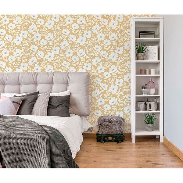 bergman-mustard-scandi-flower-wallpaper-york-wallcoverings-uw24774 - York Wallcoverings Papel pintado