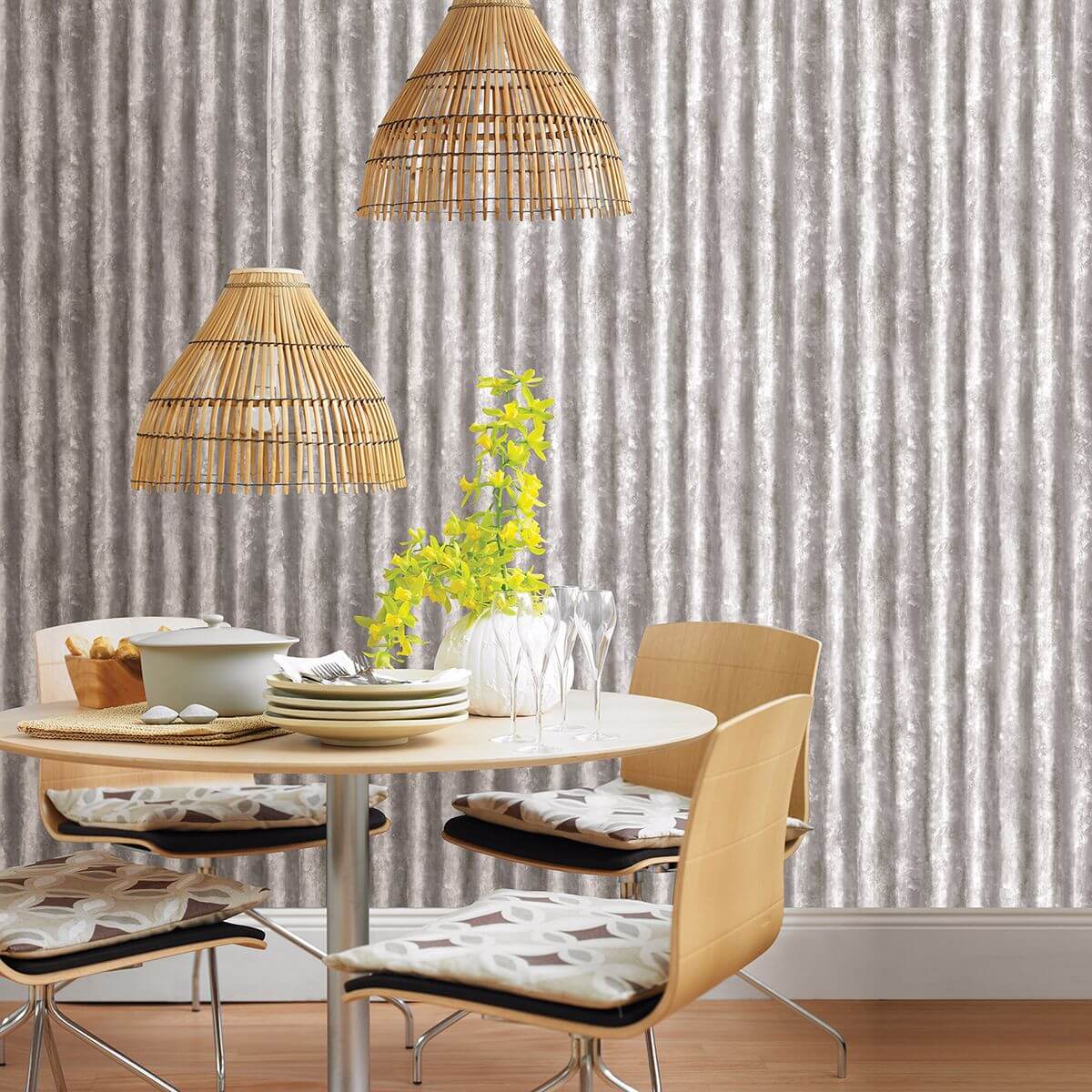kirkland-silver-corrugated-metal-wallpaper-york-wallcoverings-2922-22336 - York Wallcoverings Papel pintado