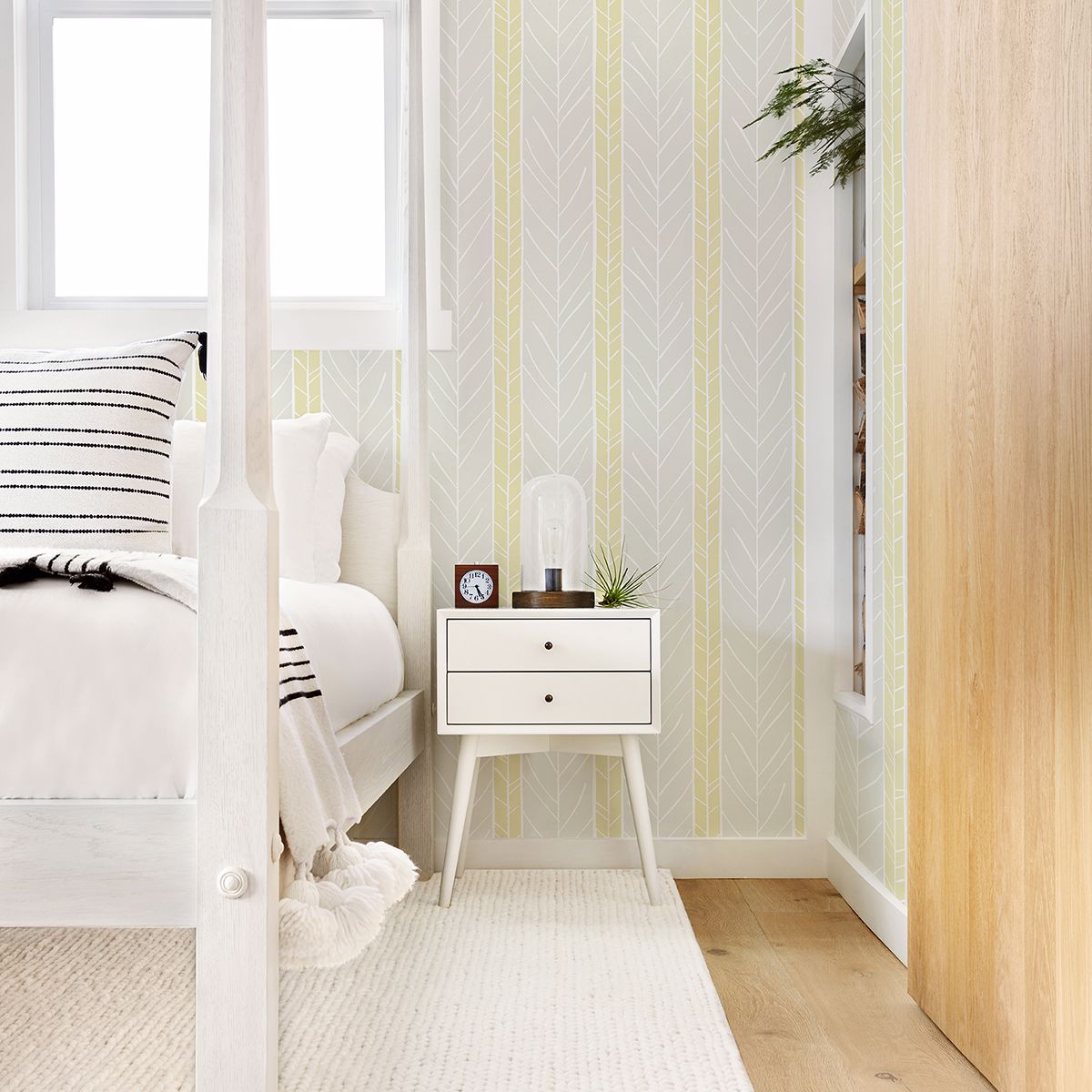 lottie-yellow-stripe-wallpaper-york-wallcoverings-2903-25818