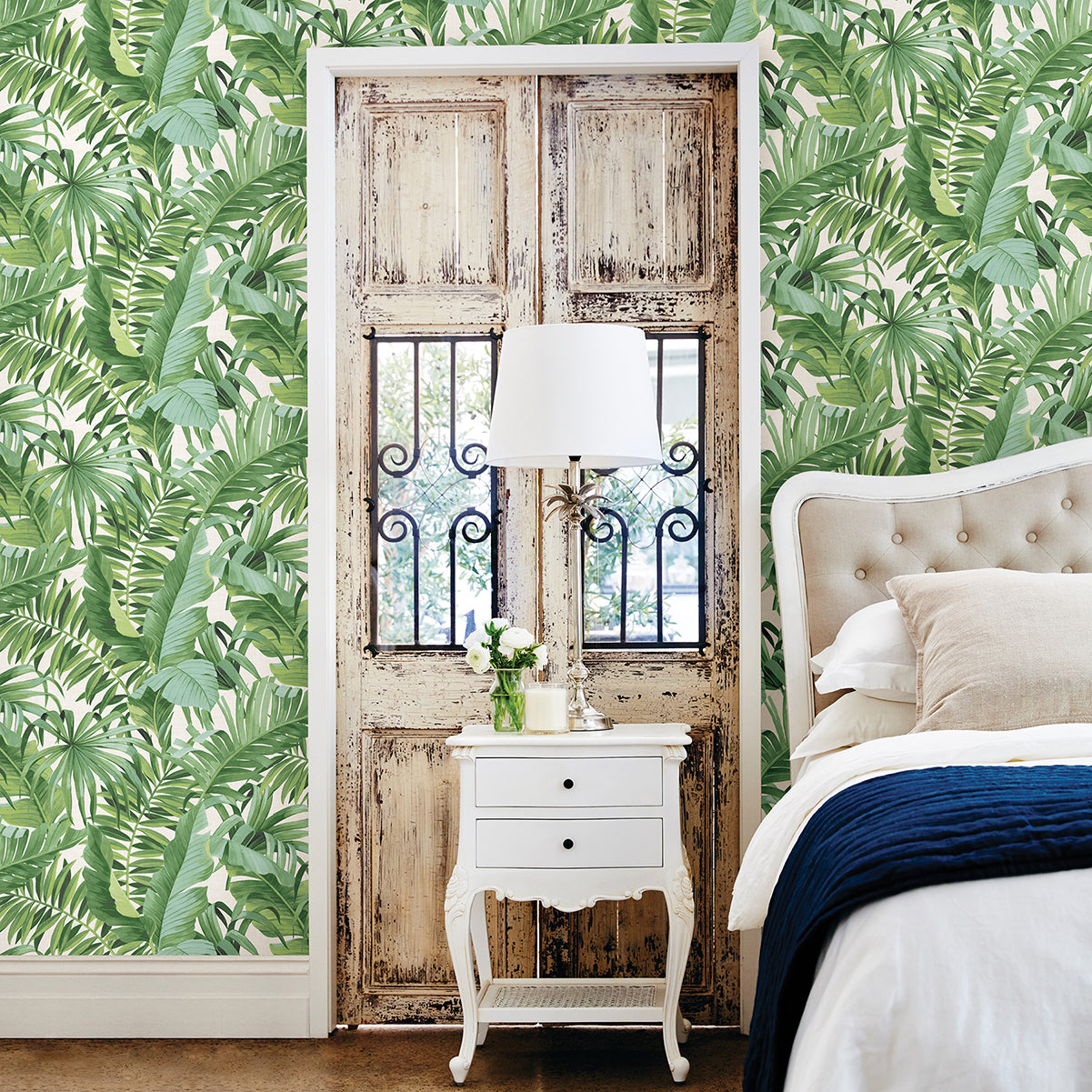 alfresco-green-tropical-palm-wallpaper-york-wallcoverings-2969-24136