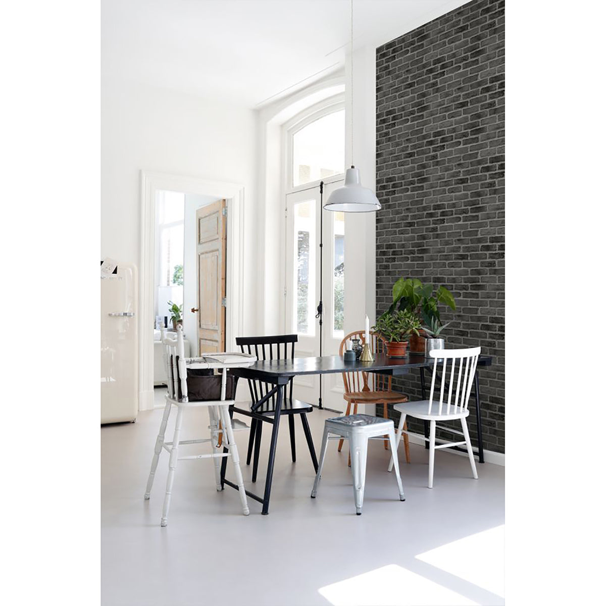 burnham-black-brick-wall-wallpaper-york-wallcoverings-dd139138