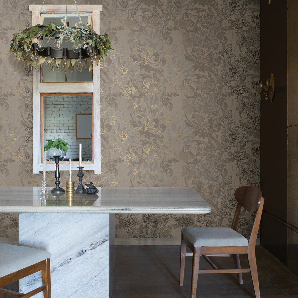 selene-gold-mucha-floral-wallpaper-york-wallcoverings-4019-86402