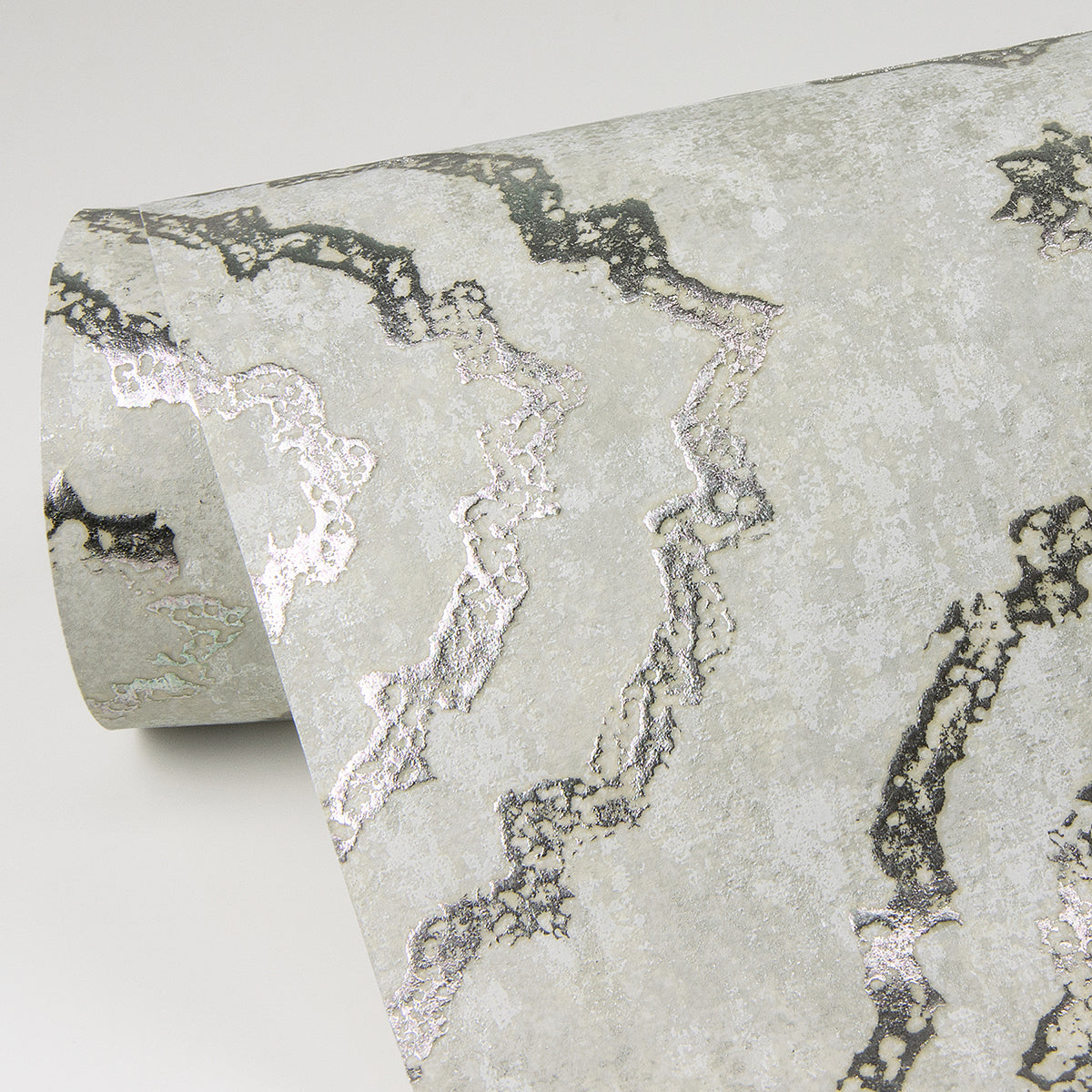 uma-platinum-star-medallion-wallpaper-york-wallcoverings-4019-86424 - York Wallcoverings Papel pintado