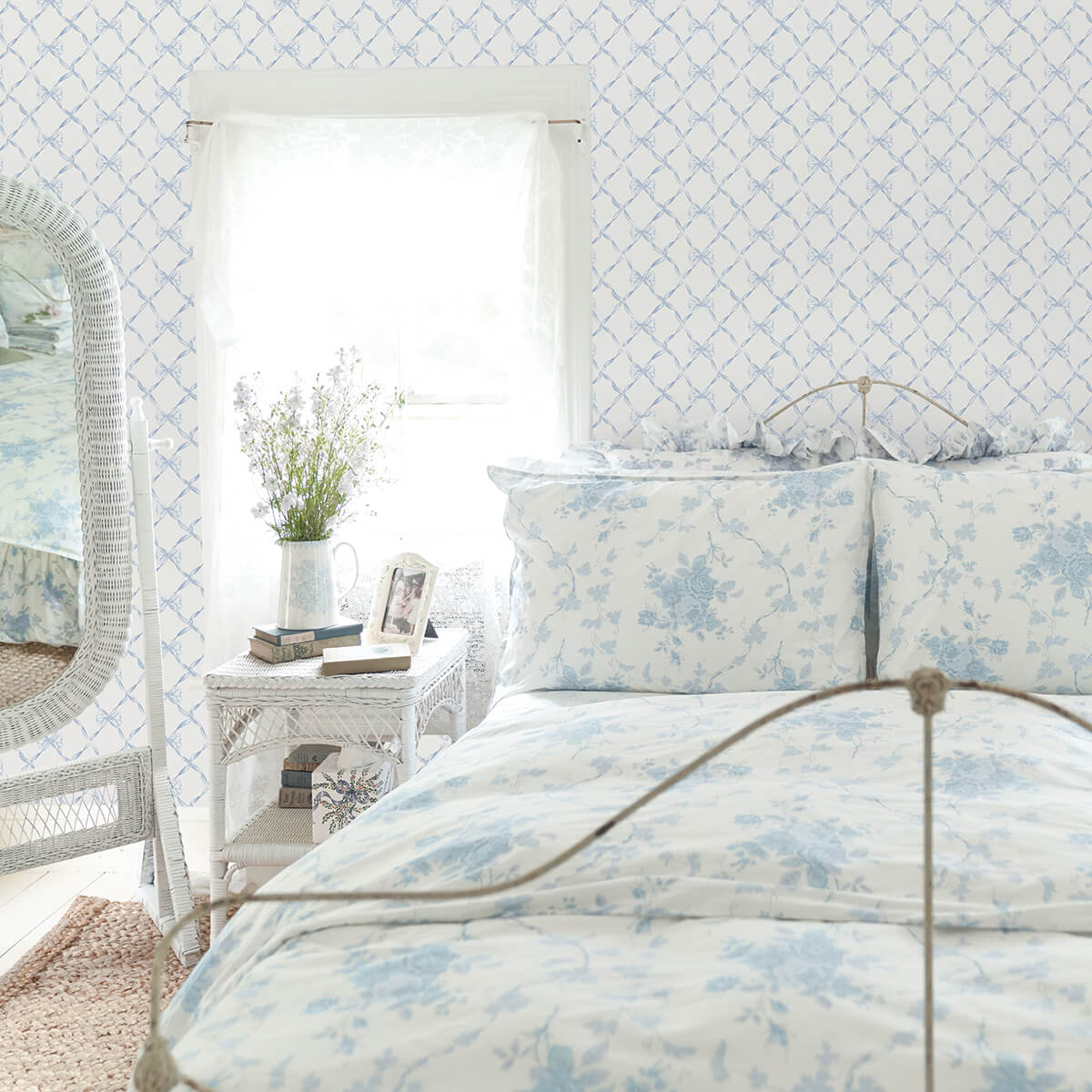 baby-bow-blue-bella-ribbon-ribbon-trellis-wallpaper-york-wallcoverings-ast4168 - York Wallcoverings Wallpaper