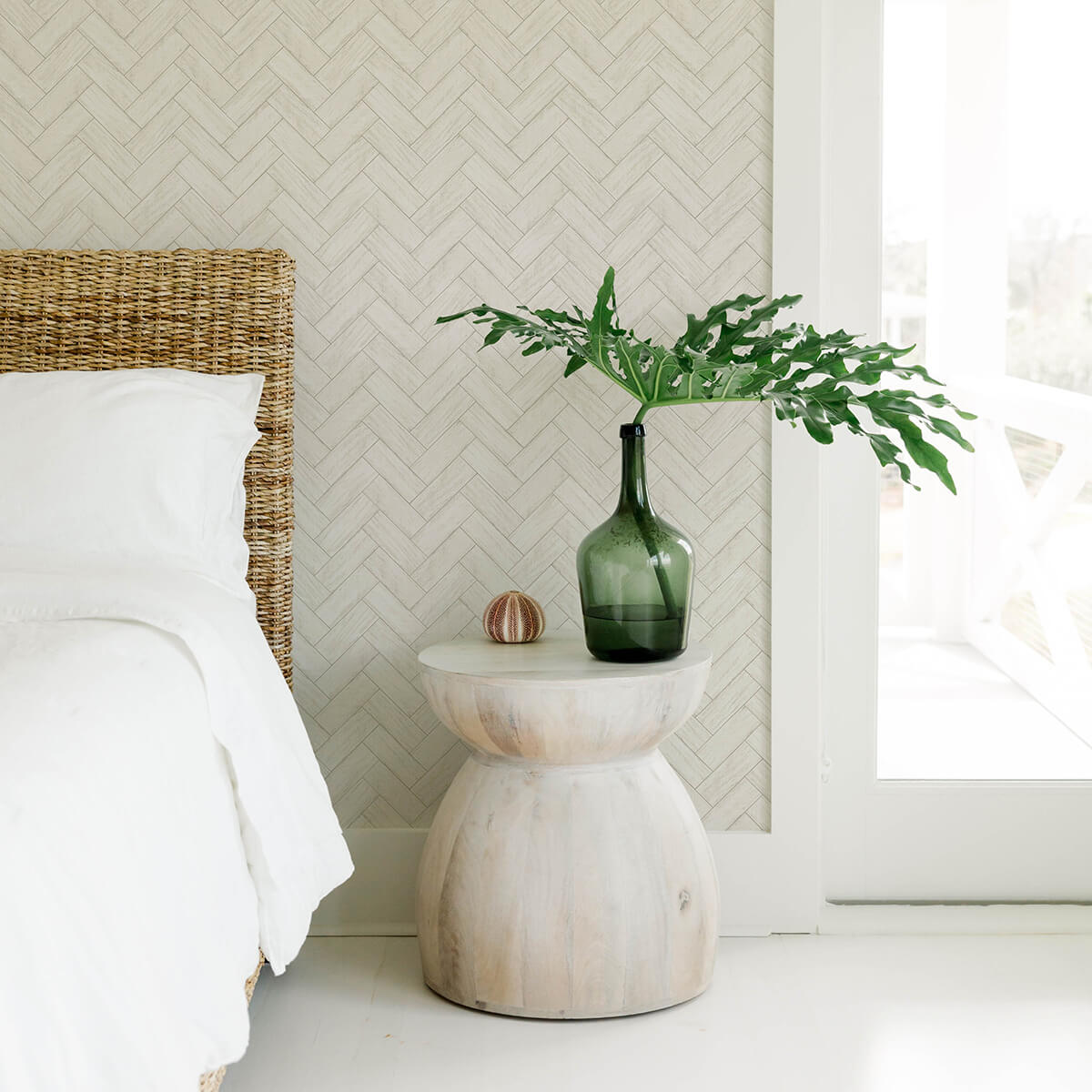 kaliko-white-wood-herringbone-wallpaper-york-wallcoverings-3122-10100 - York Wallcoverings Papel pintado