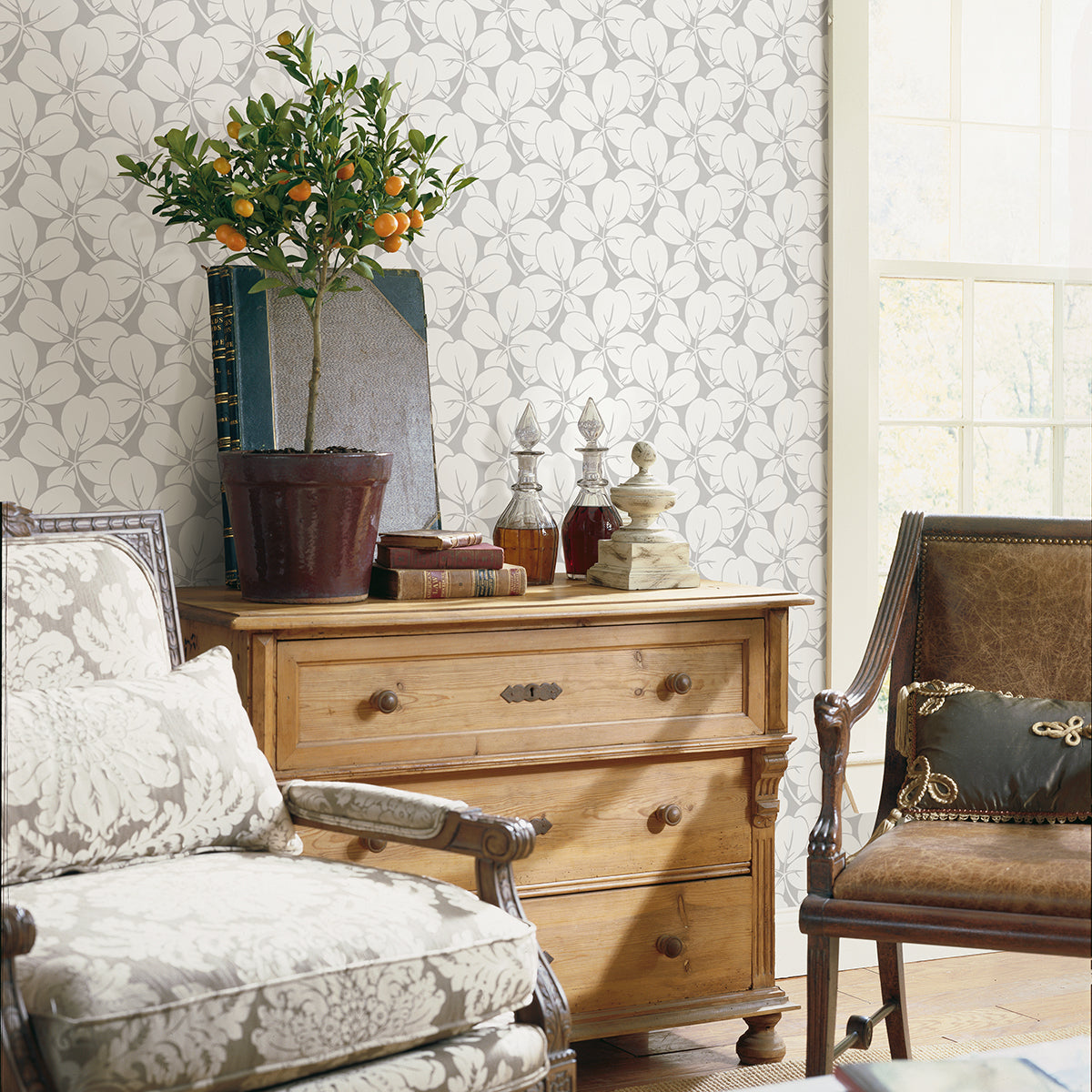 robert-light-grey-clover-wallpaper-york-wallcoverings-2970-26107