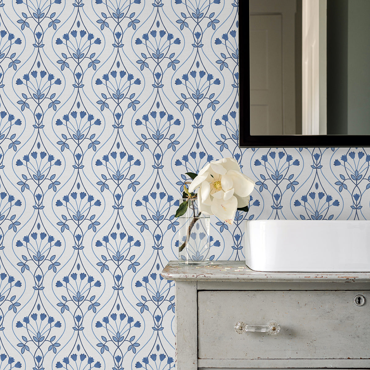 dard-blue-tulip-ogee-wallpaper-york-wallcoverings-2970-26148