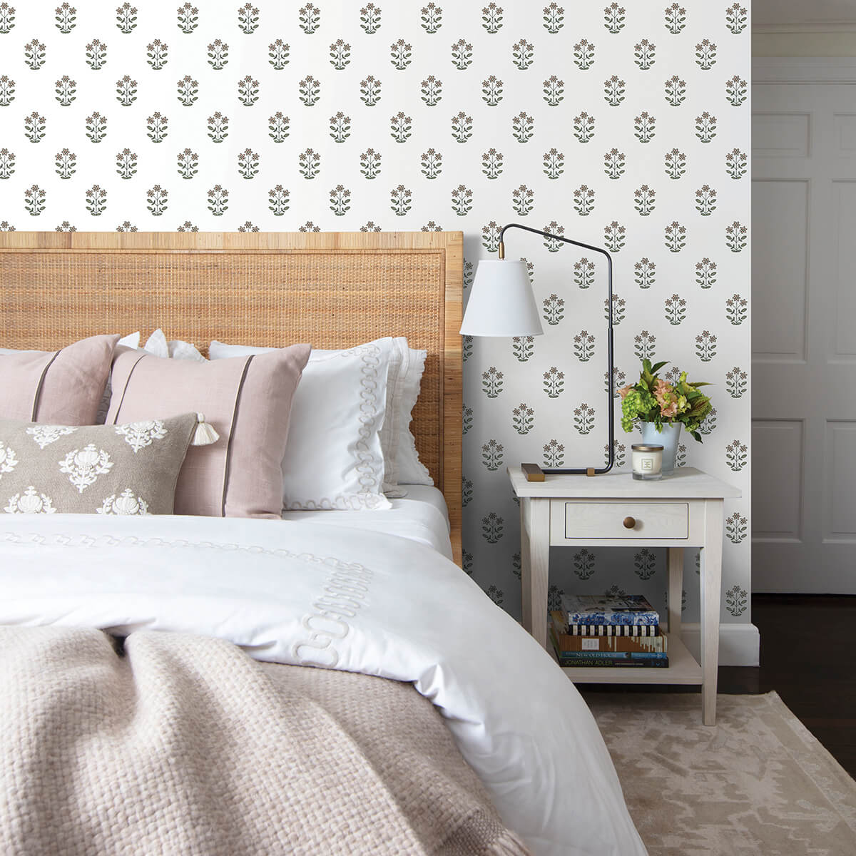 kit-petal-floral-wallpaper-york-wallcoverings-ast4360 - York Wallcoverings Wallpaper