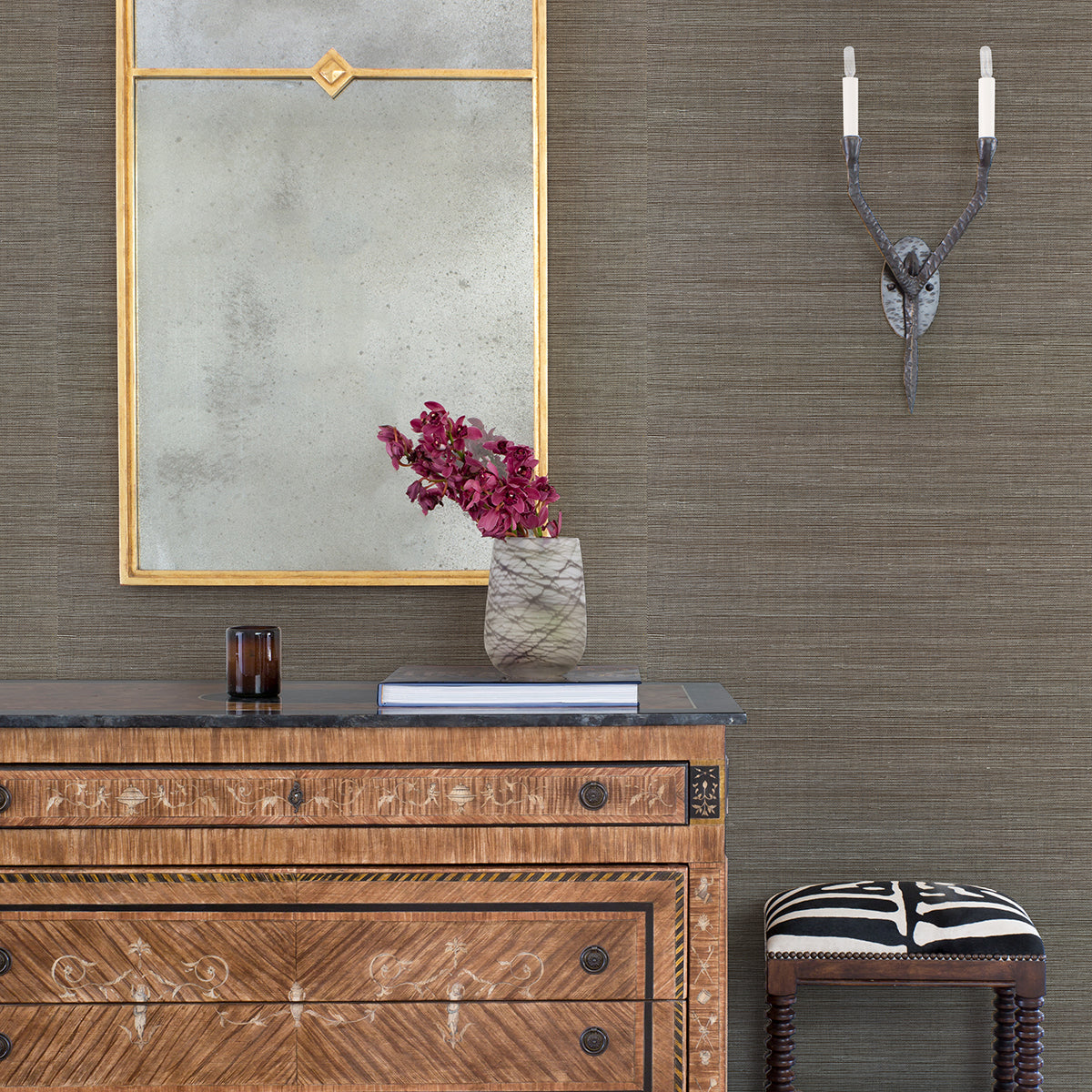 jiao-metallic-sisal-grasscloth-wallpaper-york-wallcoverings-2972-65409