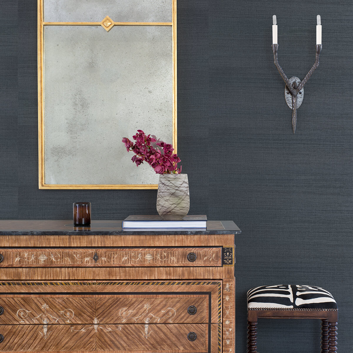 victoria-indigo-sisal-grasscloth-wallpaper-york-wallcoverings-2972-80015 - York Wallcoverings Wallpaper