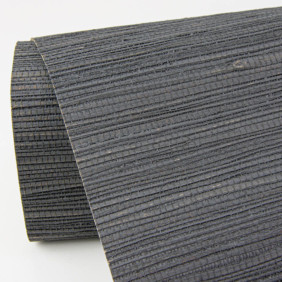 kira-charcoal-hemp-grasscloth-wallpaper-york-wallcoverings-2972-86132 - York Wallcoverings Papel pintado