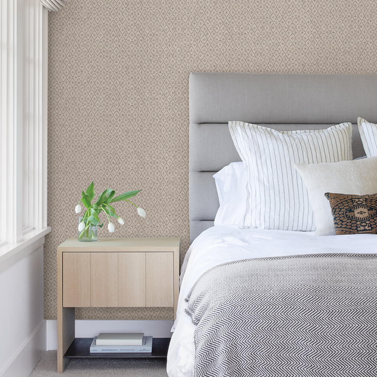hui-mauve-paper-weave-grasscloth-wallpaper-york-wallcoverings-2972-86149