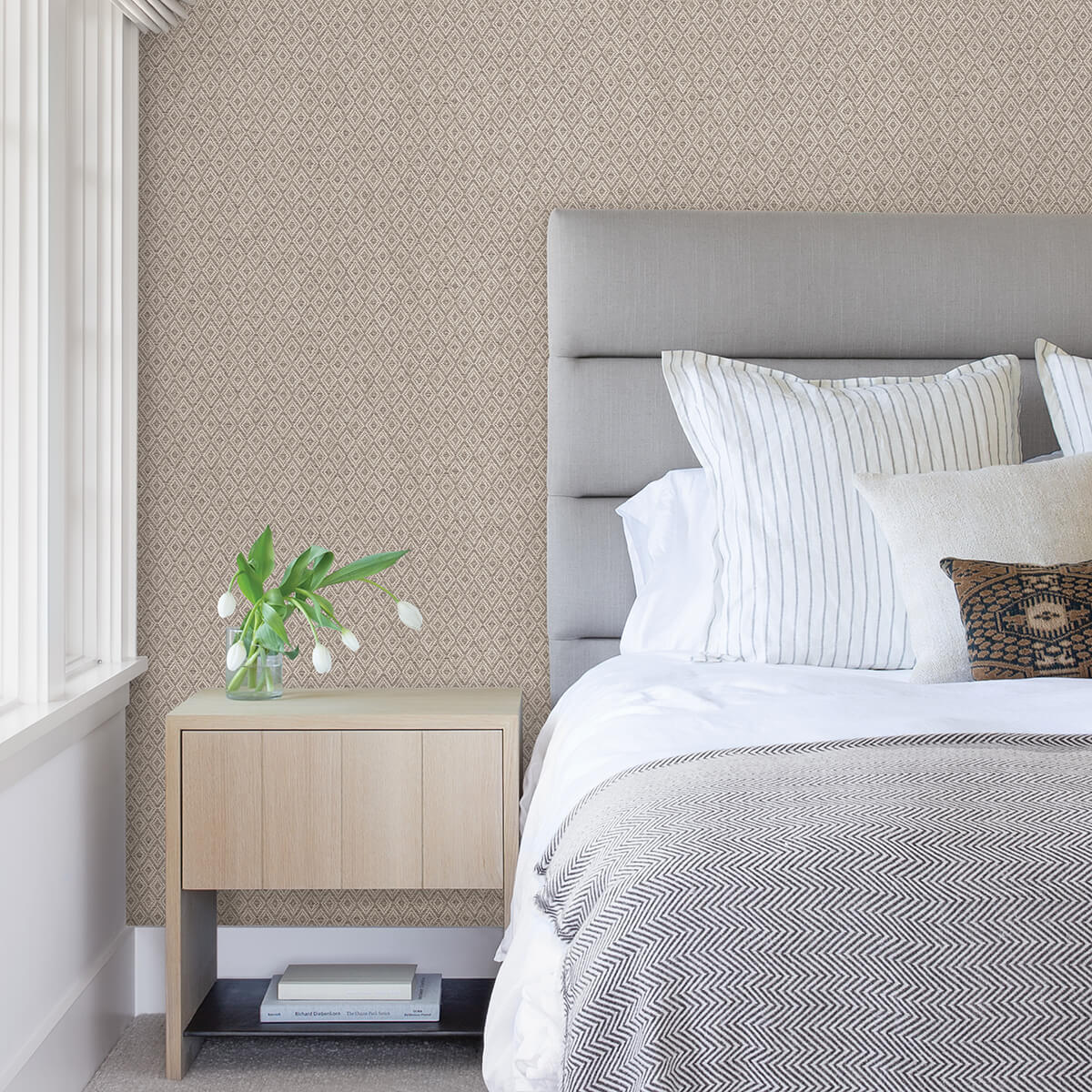 hui-mauve-paper-weave-grasscloth-wallpaper-york-wallcoverings-2972-86149 - York Wallcoverings Papel pintado