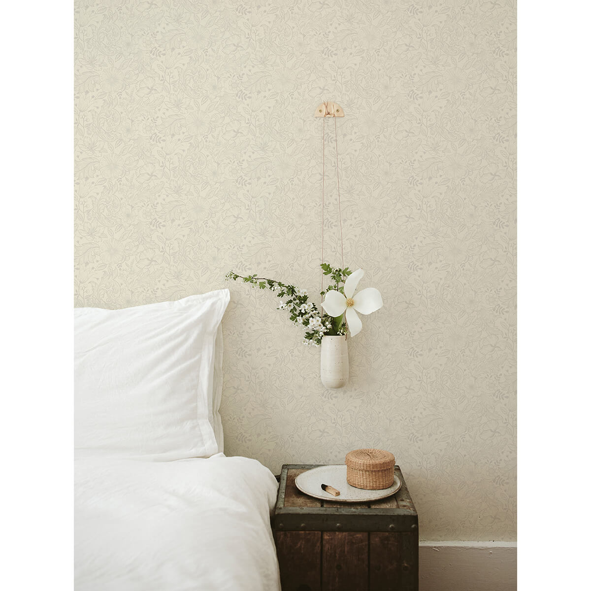 wilma-white-block-print-wallpaper-york-wallcoverings-2999-13125 - York Wallcoverings Wallpaper