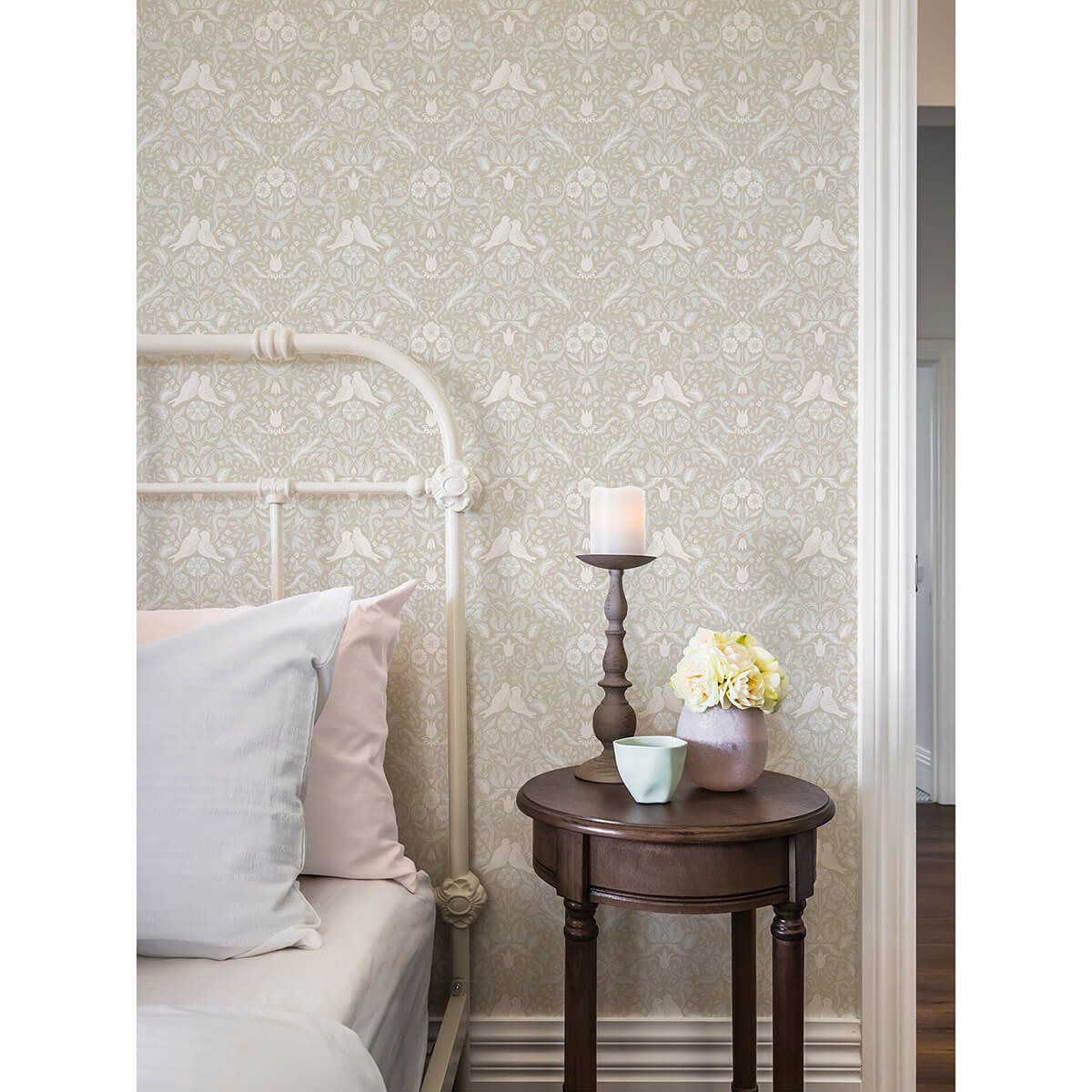 niki-beige-country-kitsch-wallpaper-york-wallcoverings-2999-14026 - York Wallcoverings Wallpaper