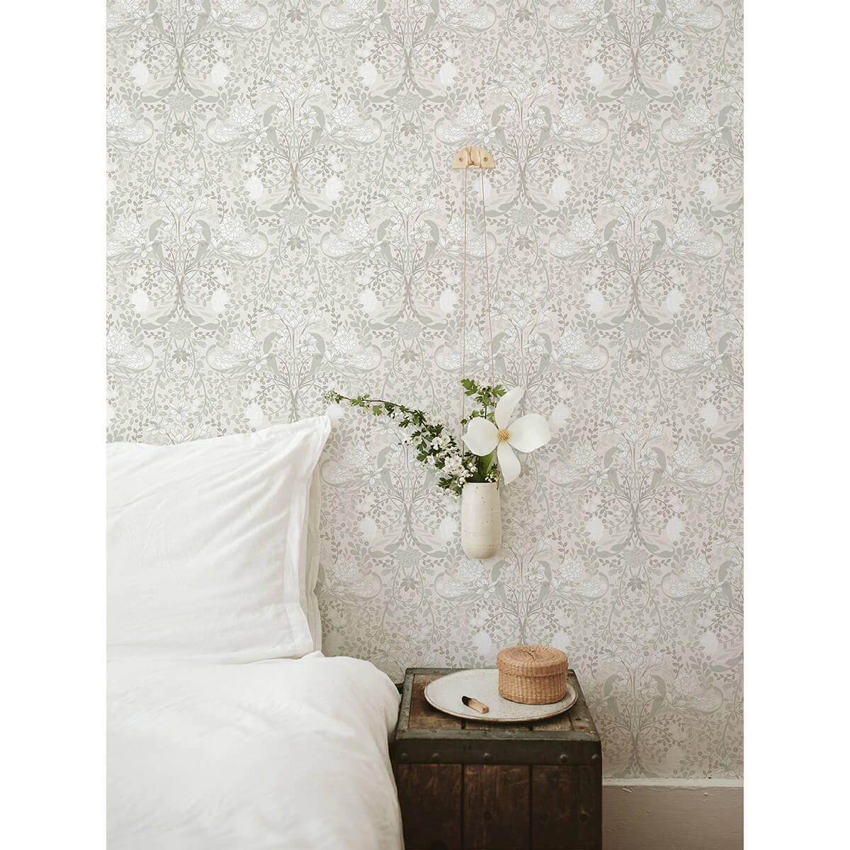 froso-light-grey-garden-damask-wallpaper-york-wallcoverings-2999-24107 - York Wallcoverings Wallpaper