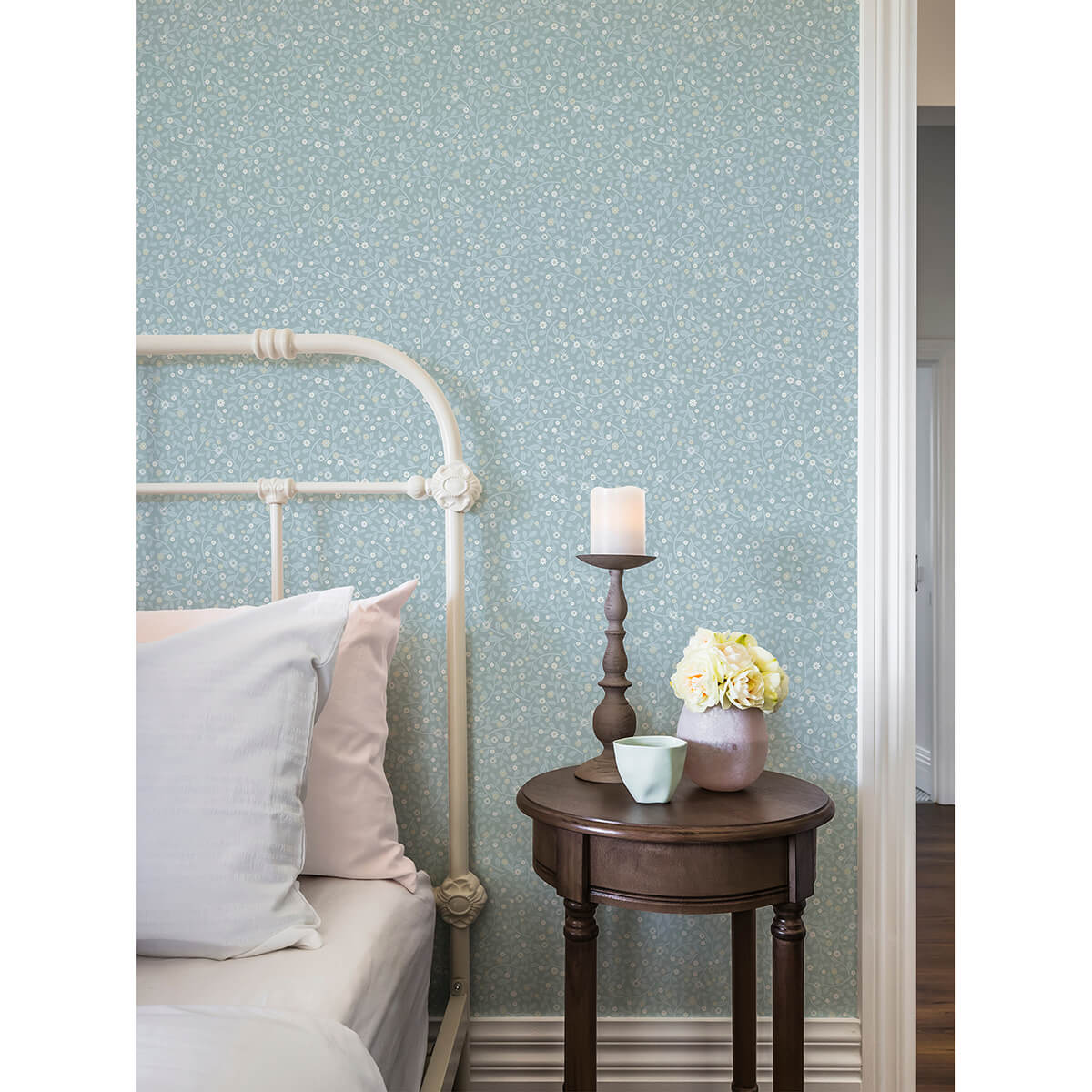 hummelvik-blue-daisy-trail-wallpaper-york-wallcoverings-2999-24130 - York Wallcoverings Wallpaper