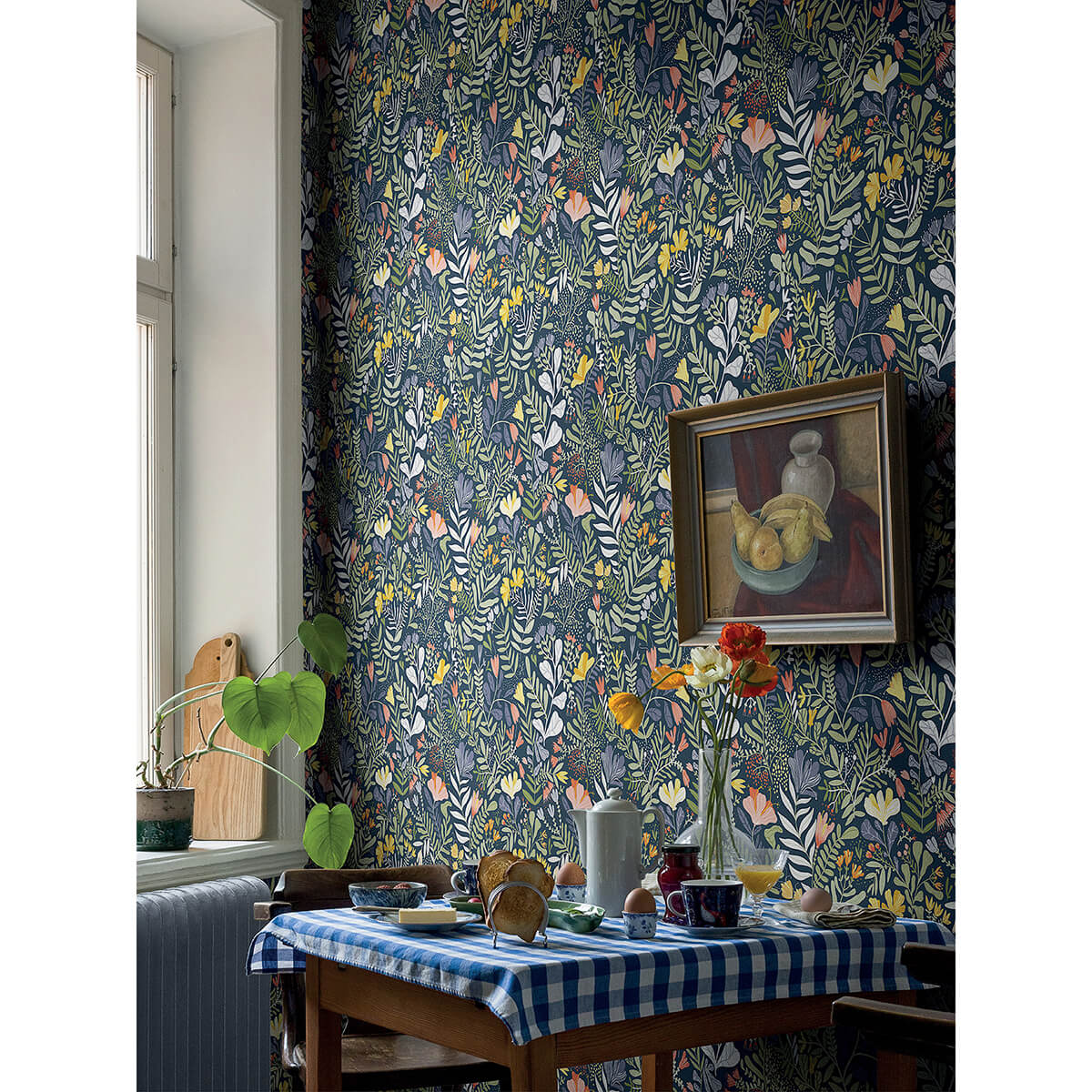brittsommar-navy-blue-woodland-floral-wallpaper-york-wallcoverings-2999-55010 - York Wallcoverings Wallpaper