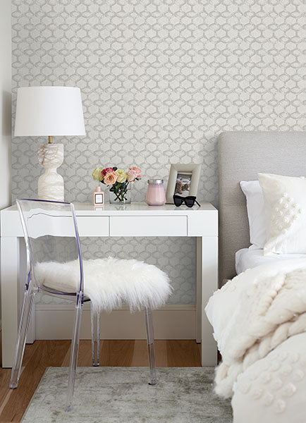 besi-silver-tiled-wallpaper-york-wallcoverings-2976-86538