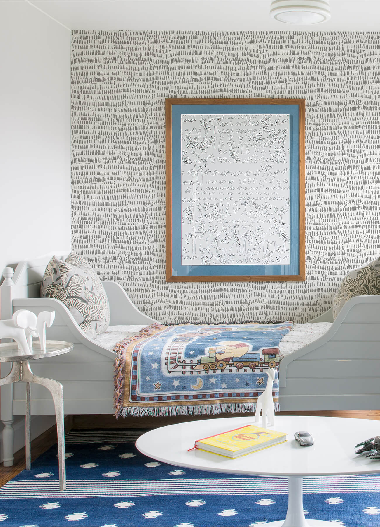 runes-grey-brushstrokes-wallpaper-york-wallcoverings-4081-24355 - York Wallcoverings Papel pintado