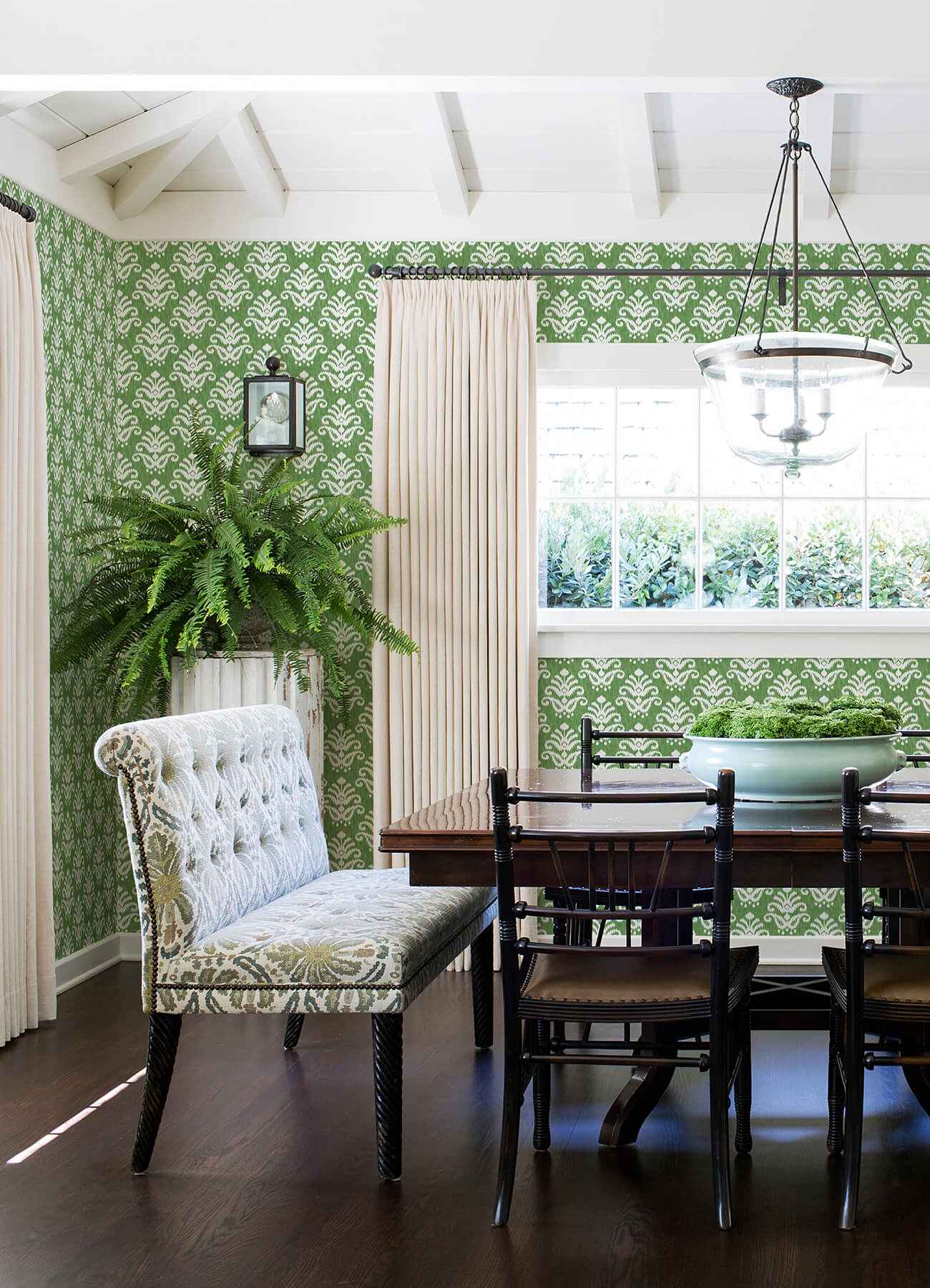 Keaton Green Medallion Wallpaper - York Wallcoverings - 4081-26331 - York Wallcoverings Wallpaper