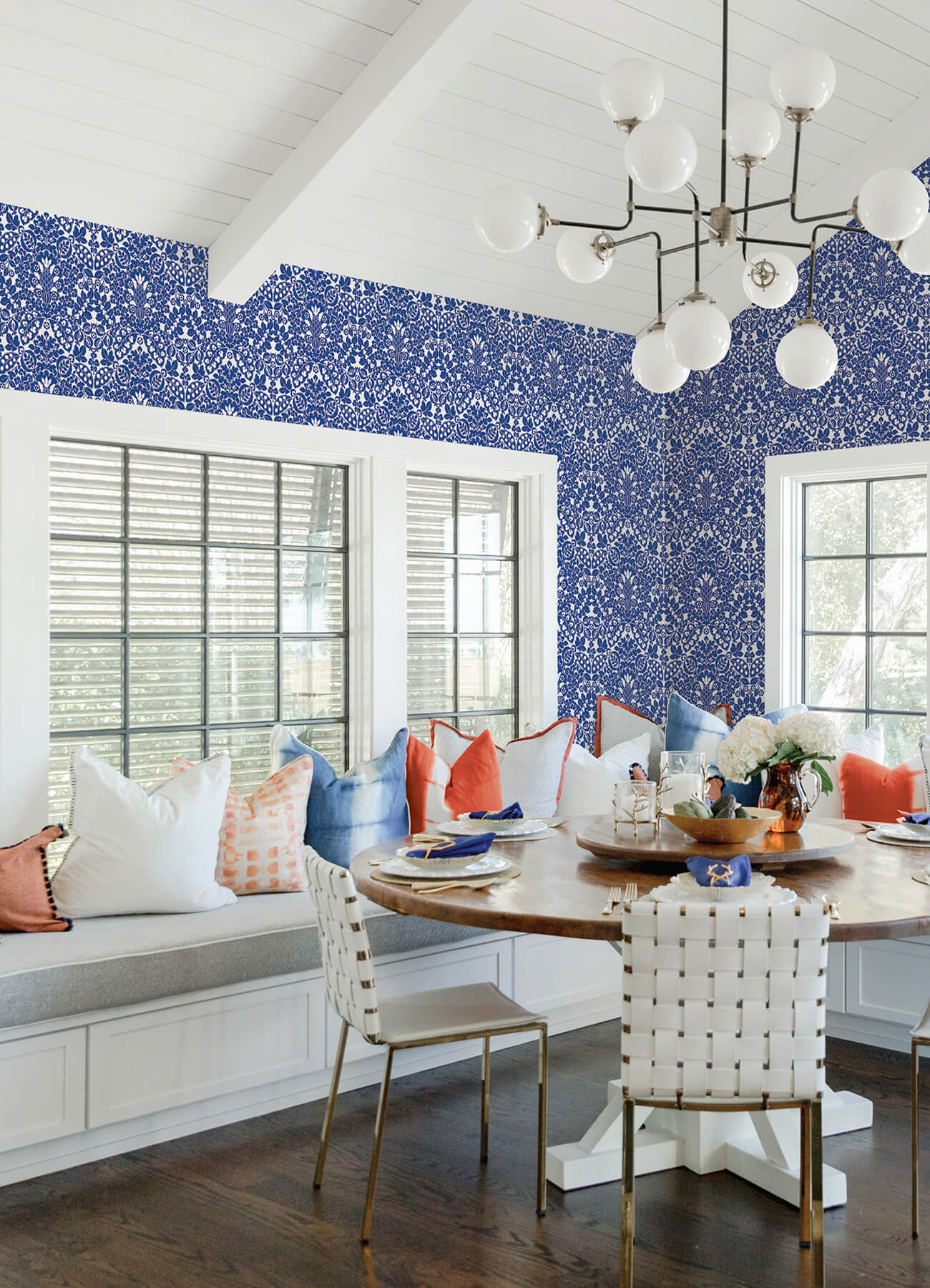 marni-blue-fruit-damask-wallpaper-york-wallcoverings-4081-26332 - York Wallcoverings Papel pintado