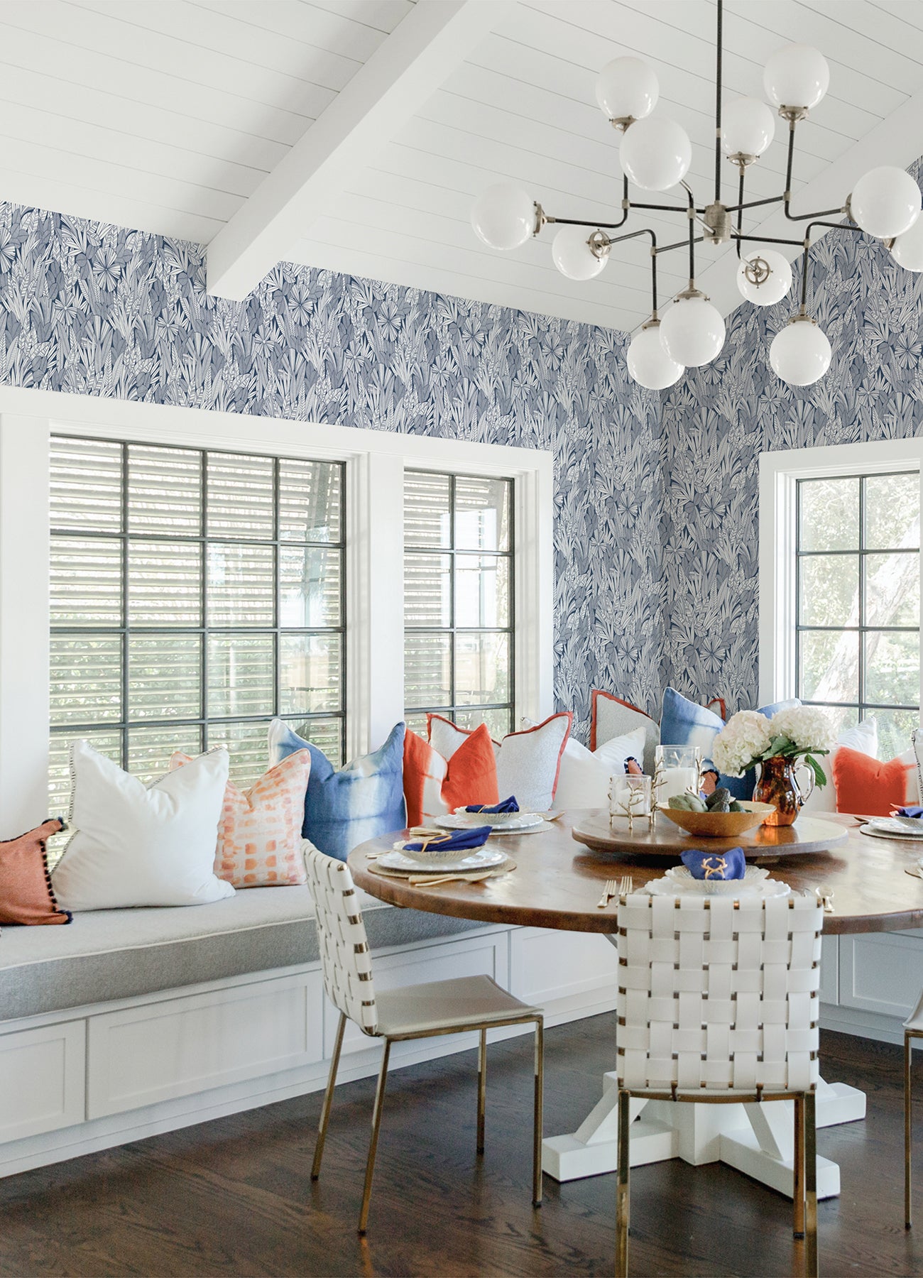 bannon-blue-leaves-wallpaper-york-wallcoverings-4081-26342