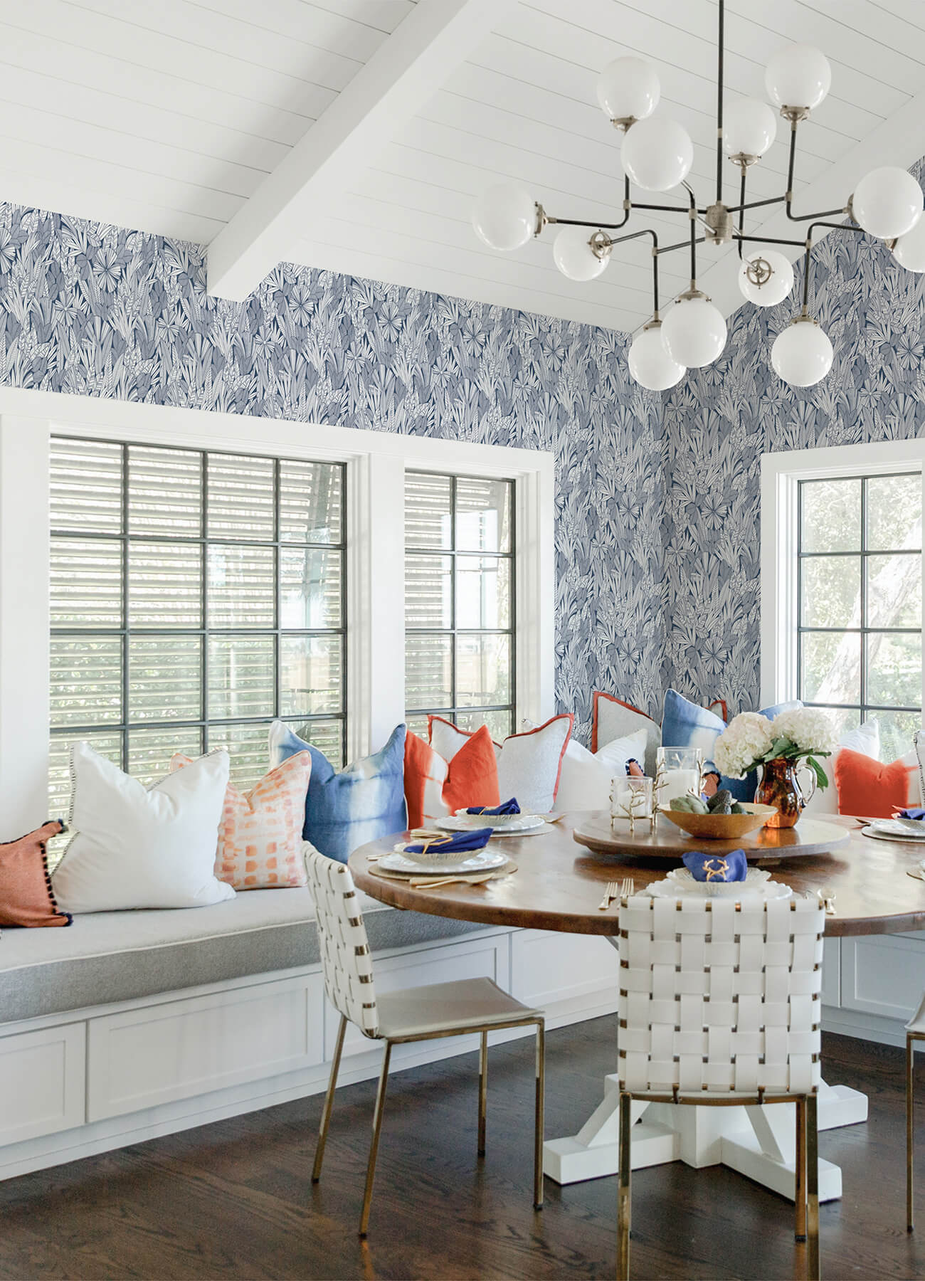 bannon-blue-leaves-wallpaper-york-wallcoverings-4081-26342 - York Wallcoverings Papel pintado