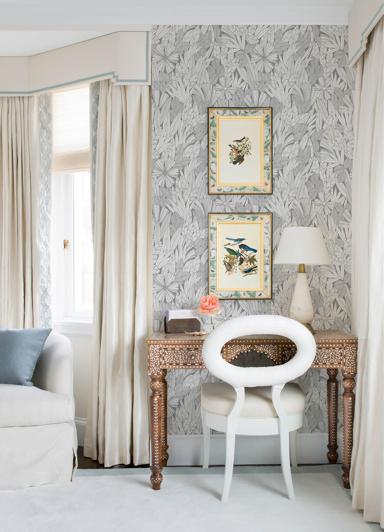 bannon-grey-leaves-wallpaper-york-wallcoverings-4081-26344 - York Wallcoverings Papel pintado