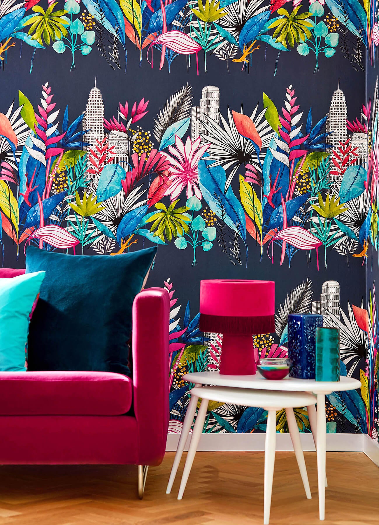 sierra-indigo-urban-tropic-wallpaper-york-wallcoverings-cep50110w - York Wallcoverings Papel pintado