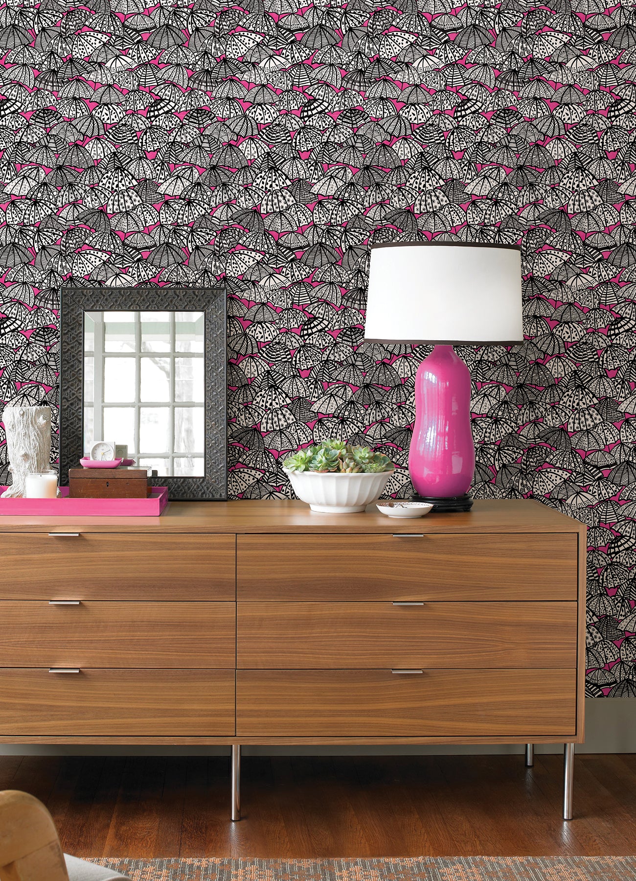 dara-raspberry-jolly-brollies-wallpaper-york-wallcoverings-cep50115w - York Wallcoverings Papel pintado