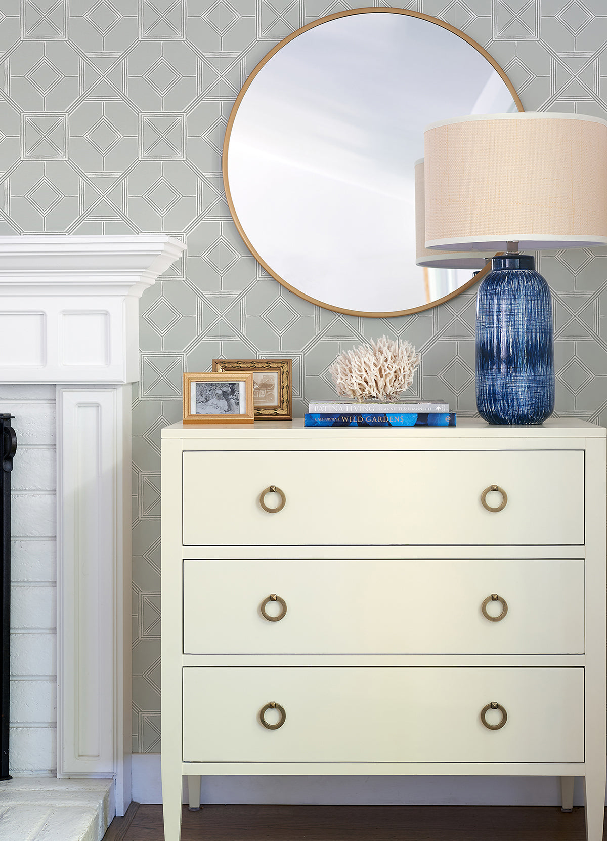 livia-grey-trellis-wallpaper-york-wallcoverings-4014-26412