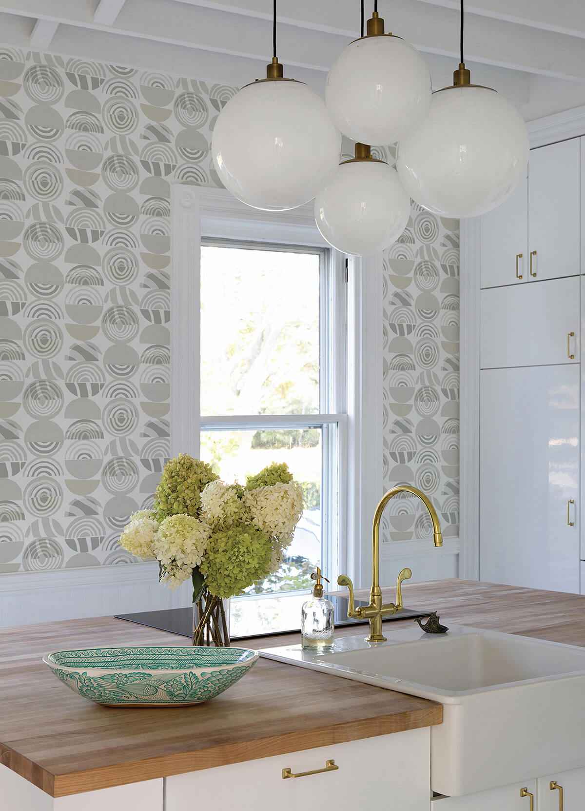 Mage Light Grey Mod Geometric Wallpaper - York Wallcoverings - 4014-26444 - York Wallcoverings Wallpaper