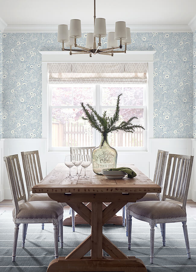 agathon-light-blue-floral-wallpaper-york-wallcoverings-4072-70050 - York Wallcoverings Papel pintado