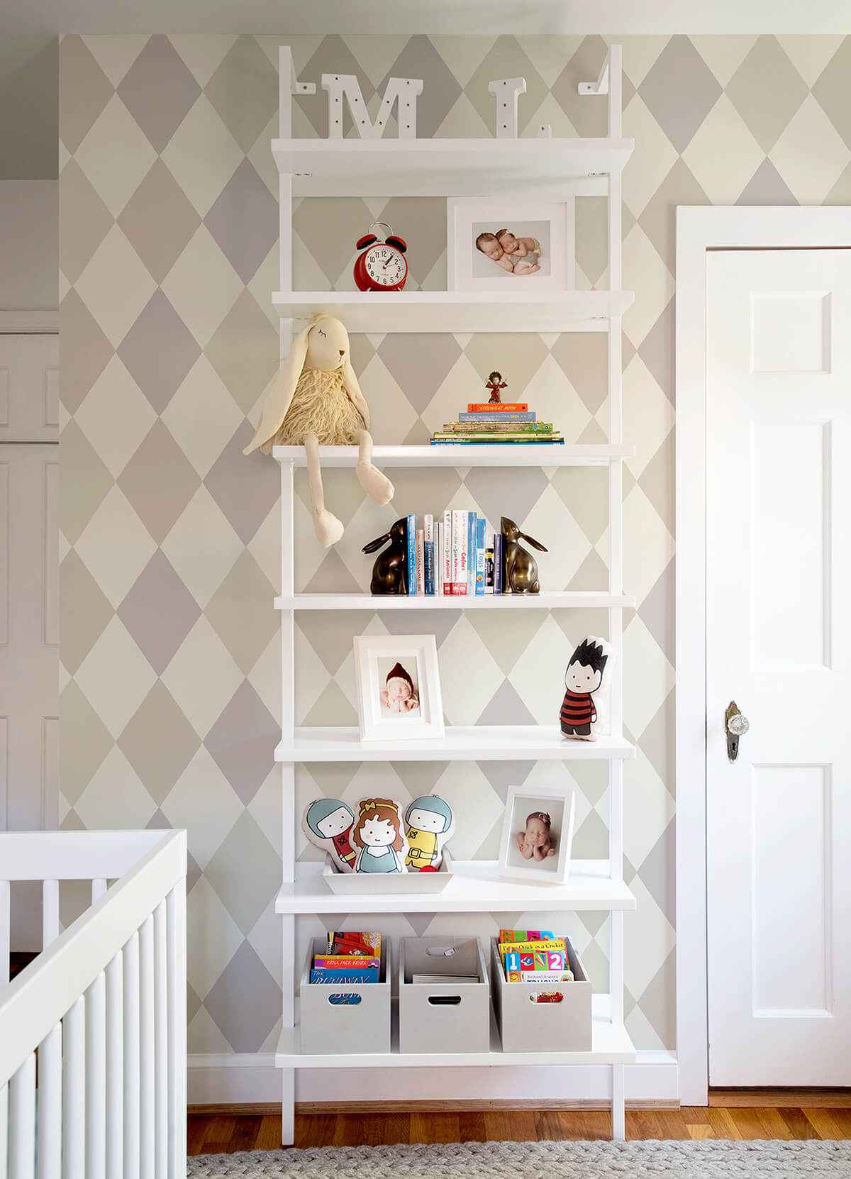 Kalas Lavender Diamond Wallpaper - York Wallcoverings - 4111-63033 - York Wallcoverings Wallpaper
