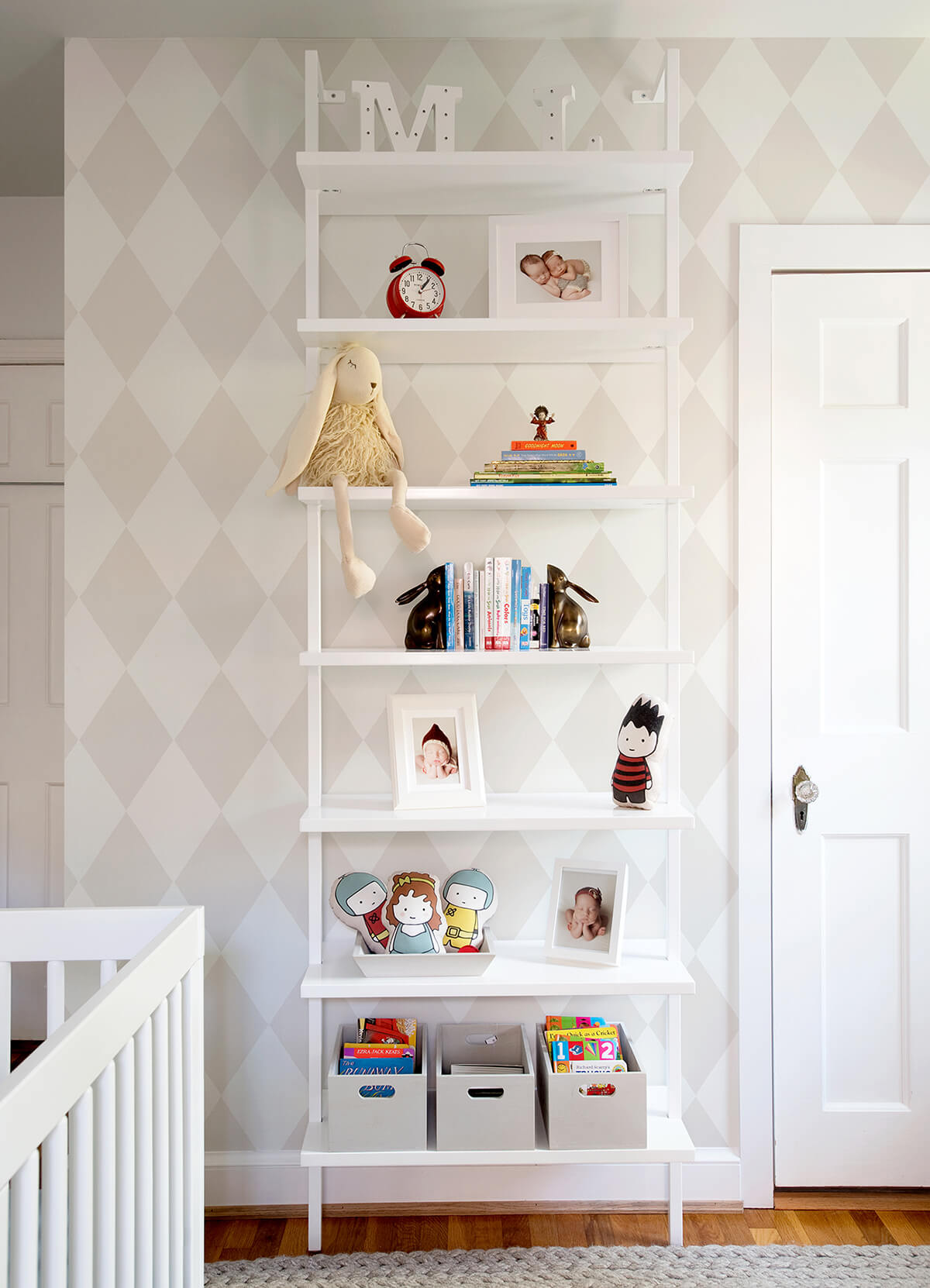 kalas-light-grey-diamond-wallpaper-york-wallcoverings-4111-63031 - York Wallcoverings Papel pintado