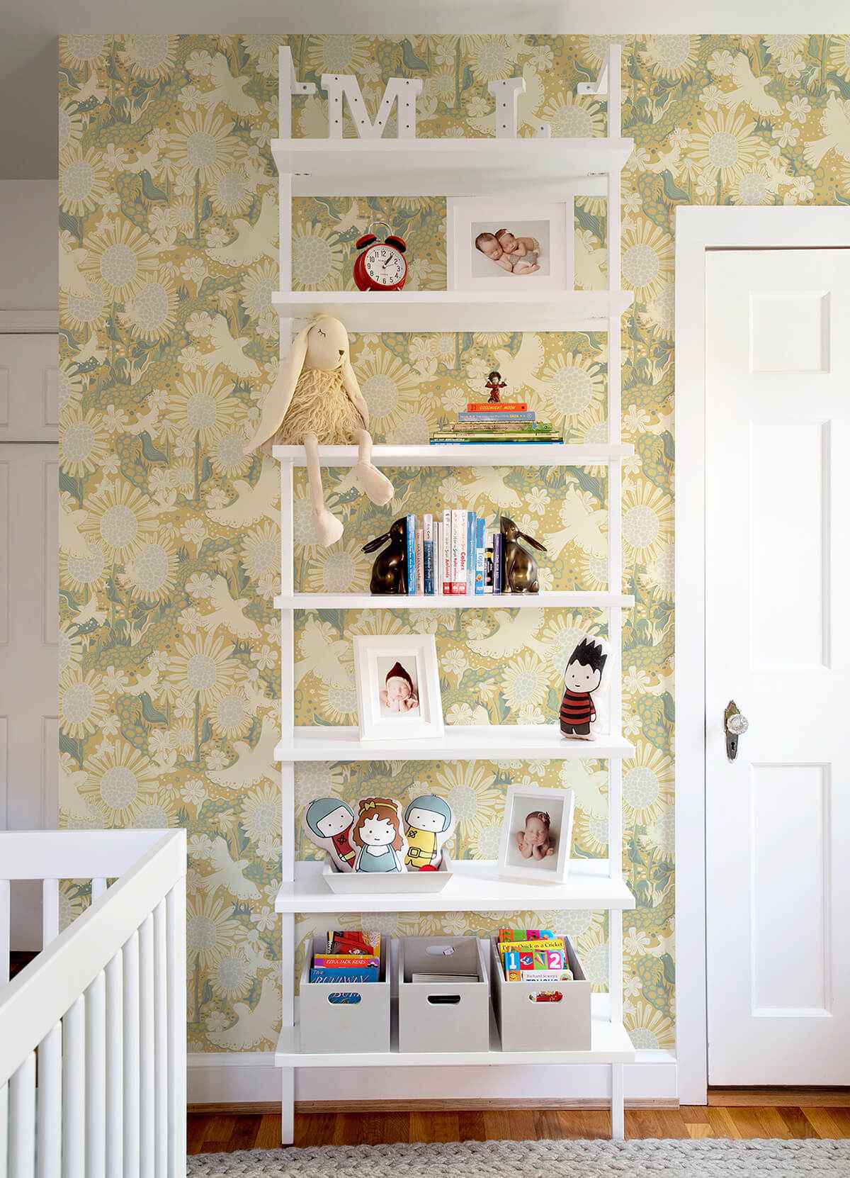 Drömma Butter Songbirds and Sunflowers Wallpaper - York Wallcoverings - 4111-63010 - York Wallcoverings Wallpaper