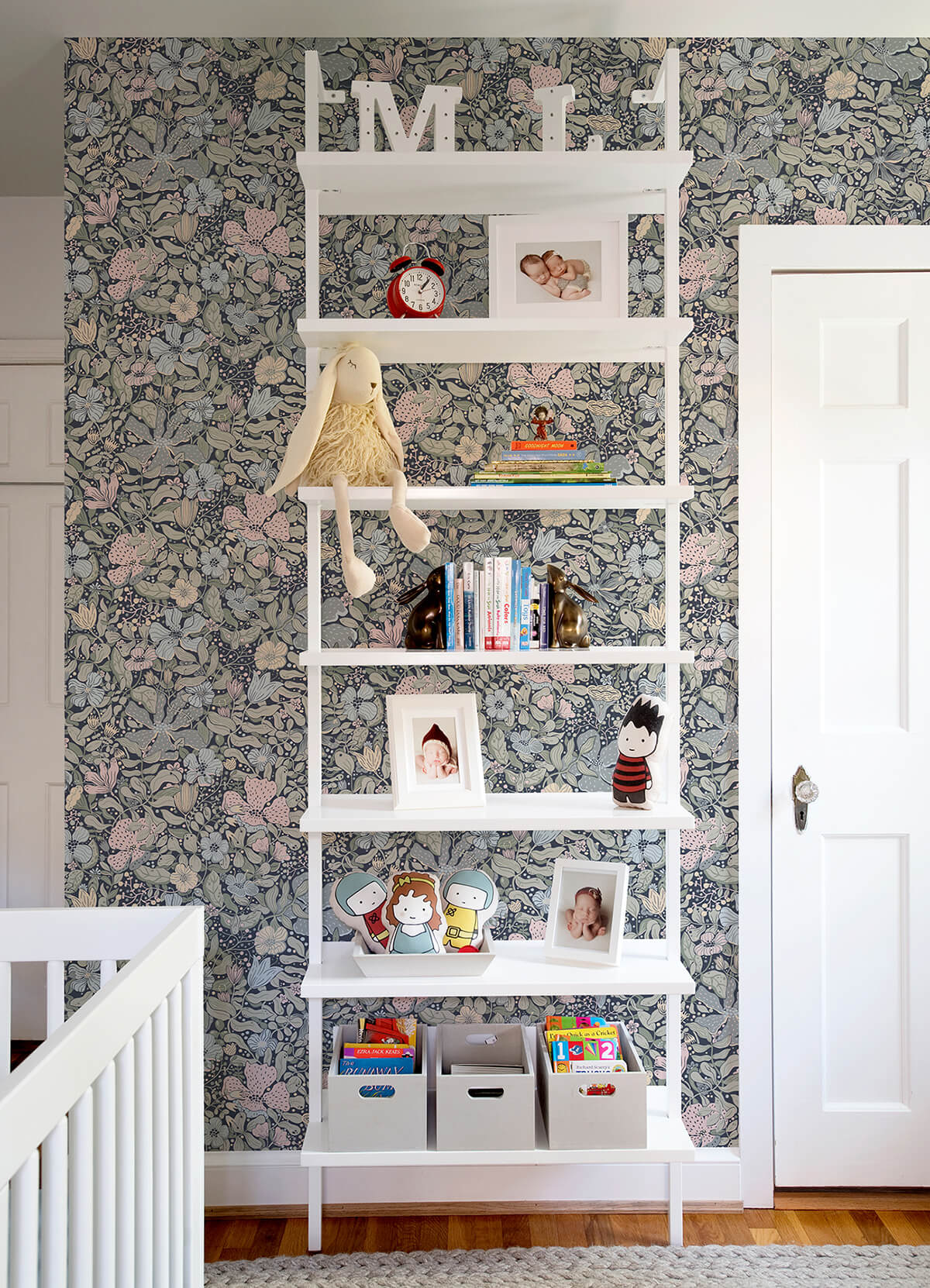 midsommar-dark-blue-floral-medley-wallpaper-york-wallcoverings-4111-63021 - York Wallcoverings Wallpaper