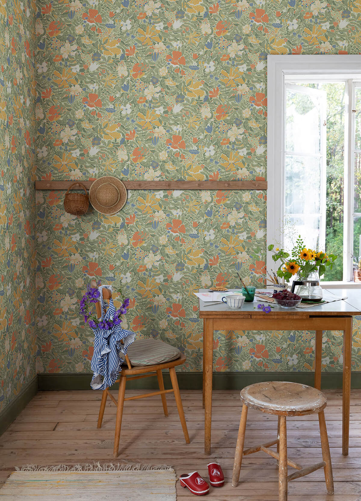 midsommar-sage-floral-medley-wallpaper-york-wallcoverings-4111-63018 - York Wallcoverings Papel pintado