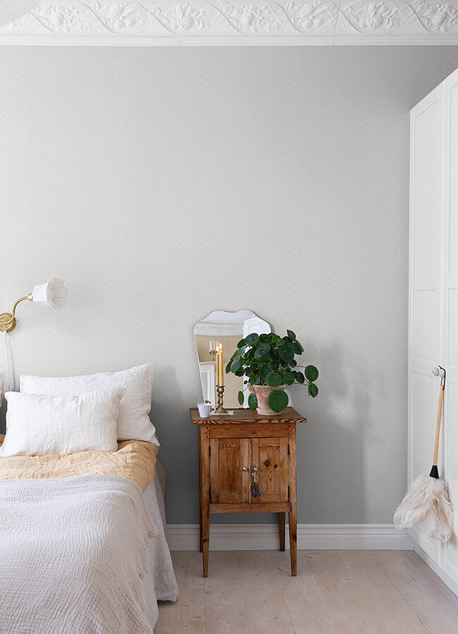 athena-light-grey-scalloped-botanical-wallpaper-york-wallcoverings-4080-15914 - York Wallcoverings Wallpaper