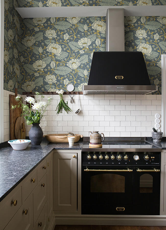 eva-blue-lotus-dreams-wallpaper-york-wallcoverings-4080-83122 - York Wallcoverings Wallpaper