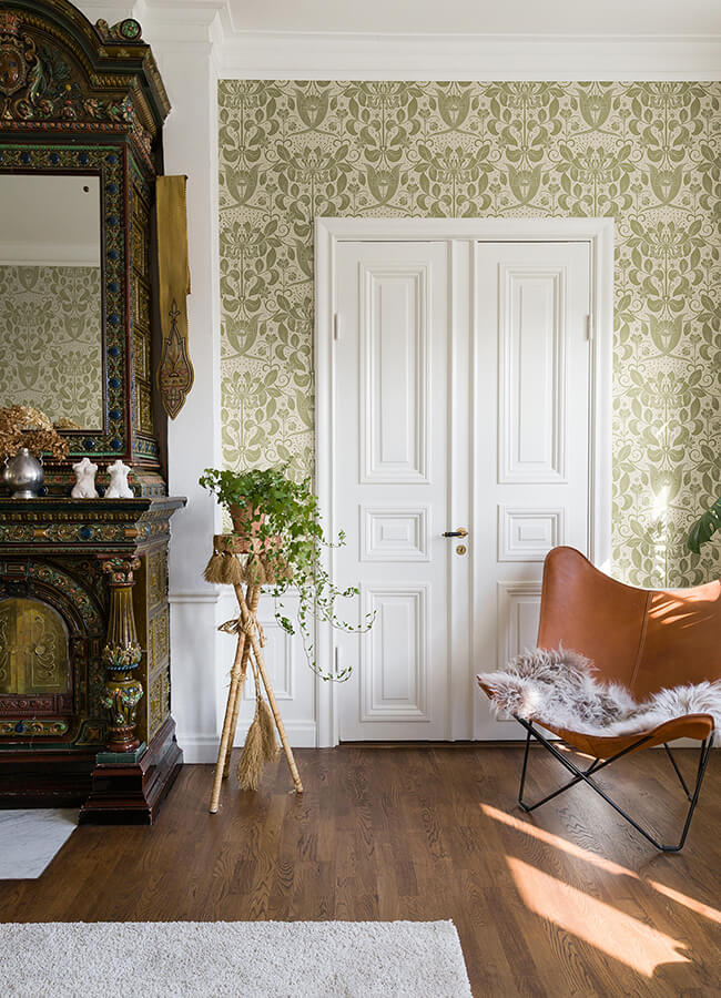 berit-olive-floral-crest-wallpaper-york-wallcoverings-4080-83127 - York Wallcoverings Papel pintado