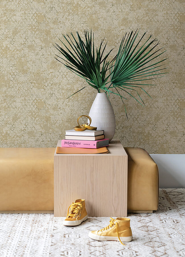 zilarra-taupe-abstract-snakeskin-wallpaper-york-wallcoverings-4105-86617 - York Wallcoverings Wallpaper