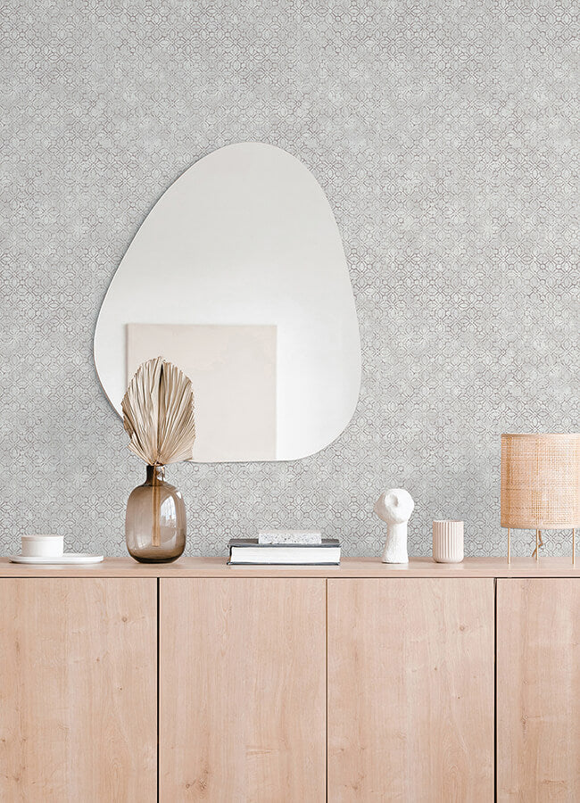khauta-sterling-floral-geometric-wallpaper-york-wallcoverings-4105-86665 - York Wallcoverings Wallpaper
