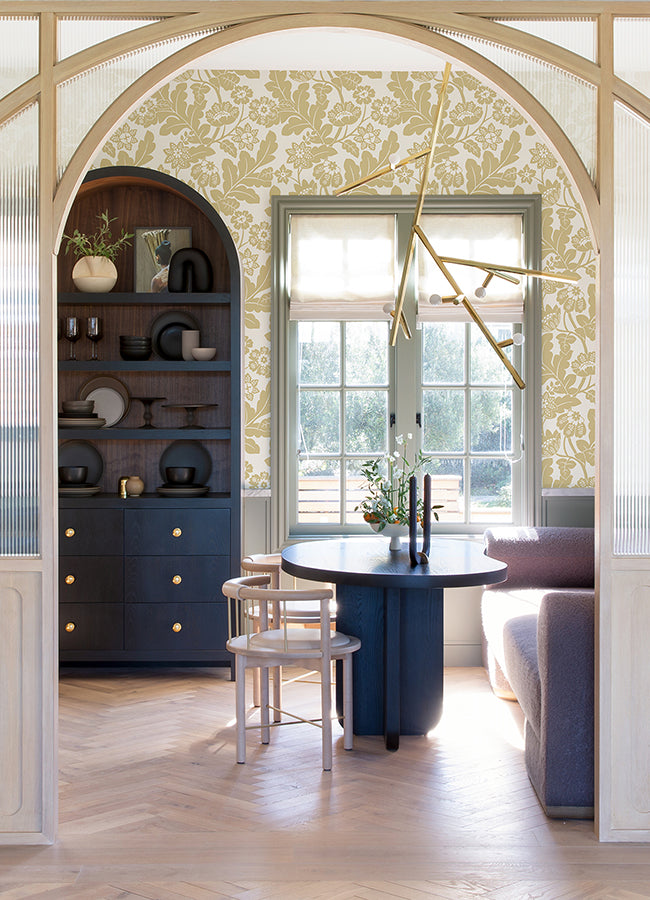 augusta-butter-flock-damask-wallpaper-york-wallcoverings-4074-87377