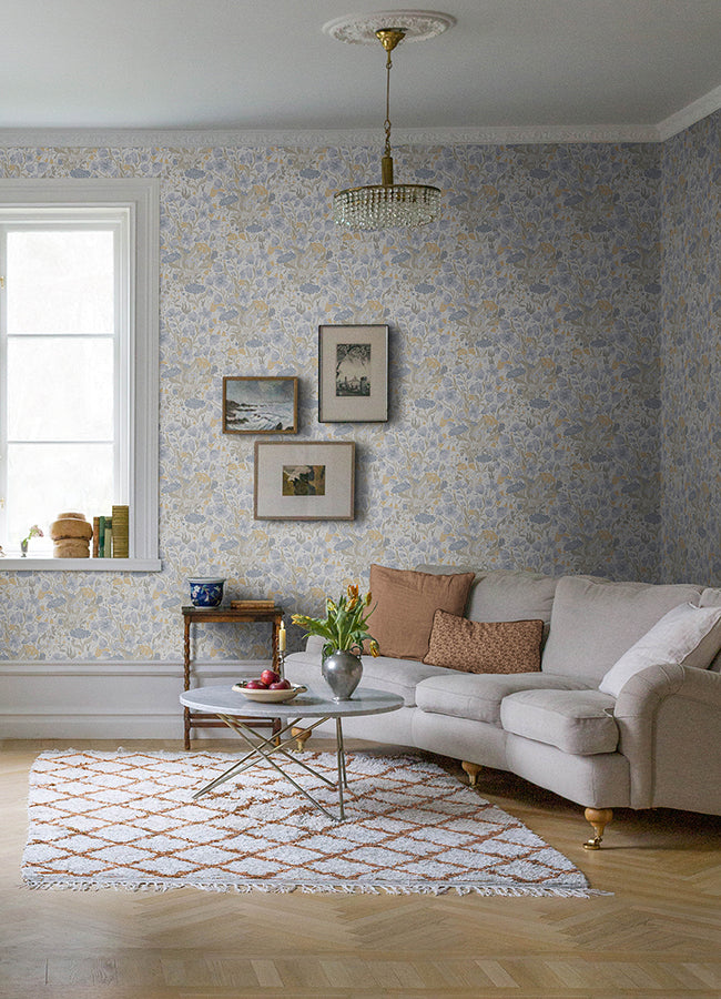 hava-light-blue-meadow-flowers-wallpaper-york-wallcoverings-4143-22010