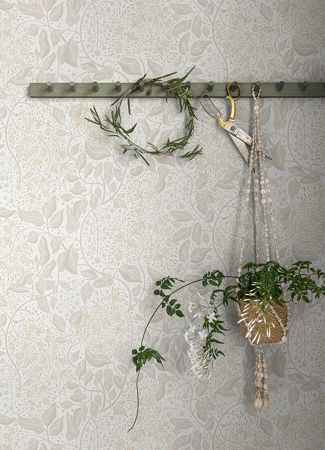 turi-khaki-twining-vines-wallpaper-york-wallcoverings-4143-22023 - York Wallcoverings Wallpaper