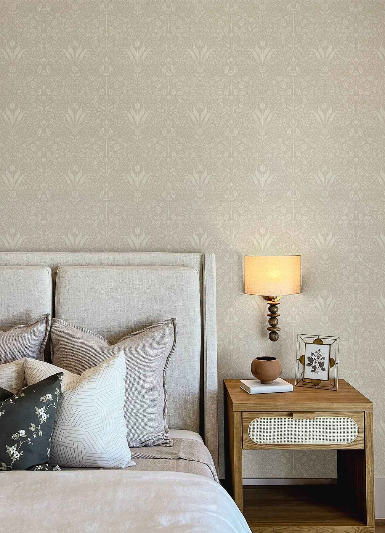 Mara Beige Tulip Ogee Wallpaper - York Wallcoverings - 4143-34039 - York Wallcoverings Wallpaper